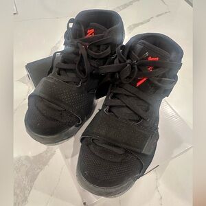 Nike Black Jordan Zion 2 Basketball Sneakers